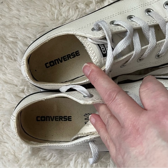 Converse All Star White Faux Leather Low Top Sneakers Size 3 Junior - Picture 7 of 11